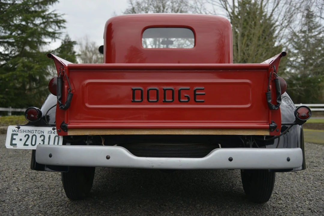 1945 Dodge T/V/W Series - Image 8 of 31