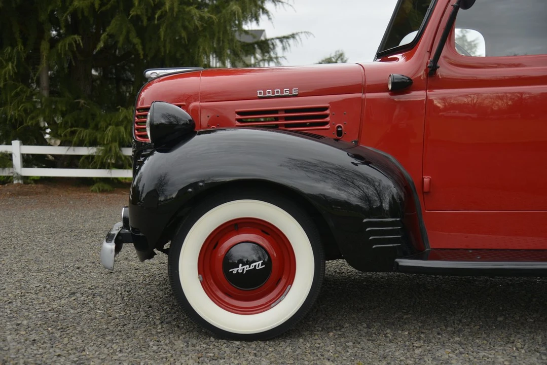 1945 Dodge T/V/W Series - Image 22 of 31