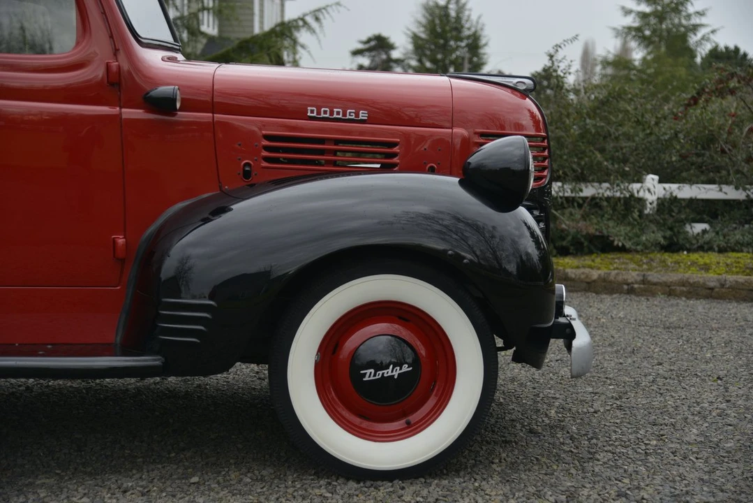 1945 Dodge T/V/W Series - Image 25 of 31