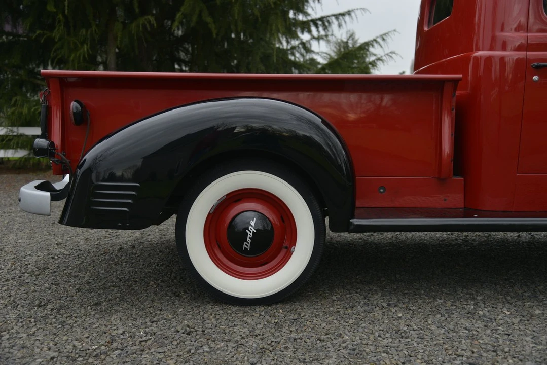 1945 Dodge T/V/W Series - Image 27 of 31