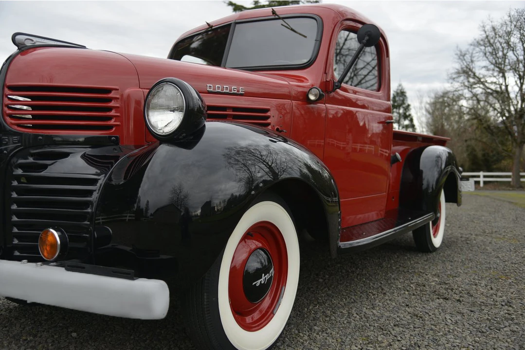 1945 Dodge T/V/W Series - Image 28 of 31