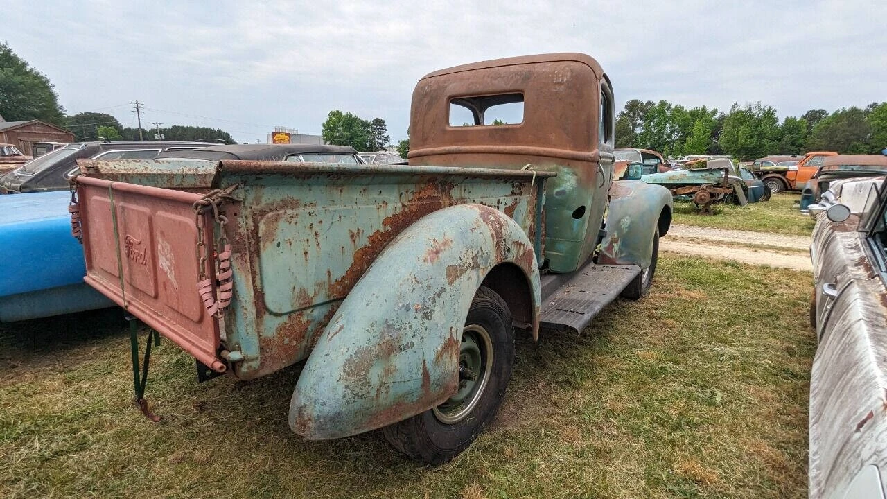 1945 Ford F-Series - Image 6 of 17
