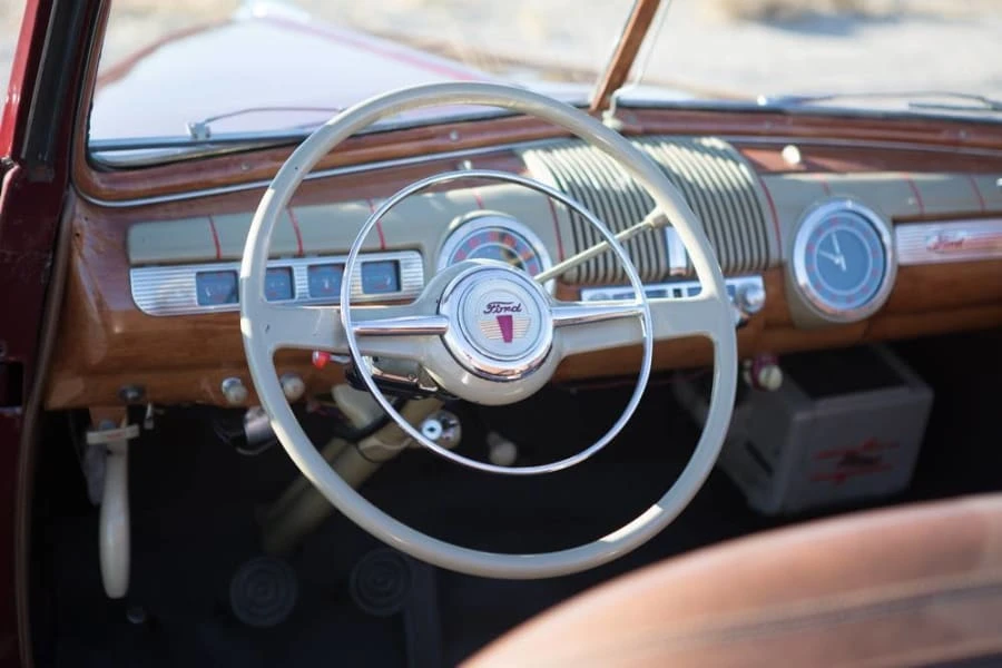 1945 Ford Standard & Deluxe & Super Deluxe - Image 4 of 11