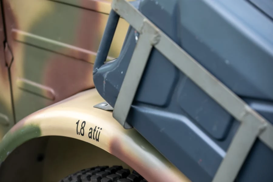 1945 Volkswagen Beetle (Split Window) - Image 12 of 31