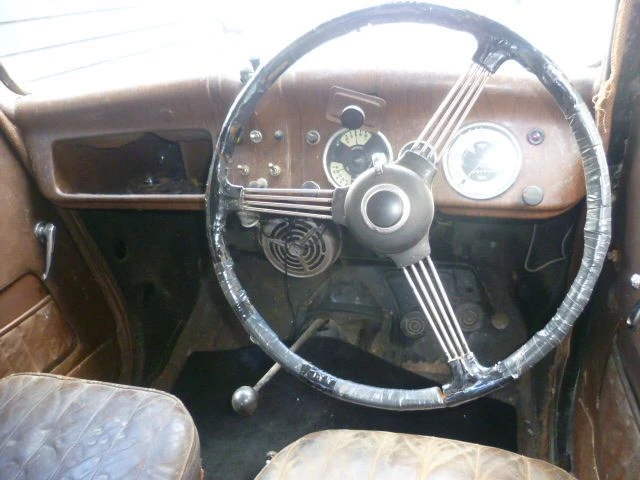 1946 Austin - Image 4 of 5
