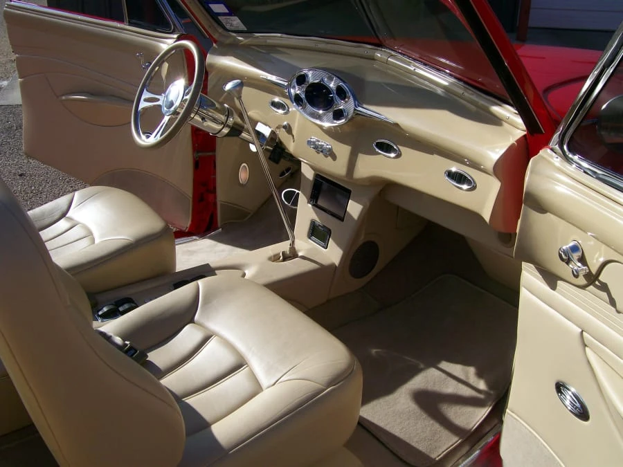 1946 Buick Roadmaster - Image 3 of 8