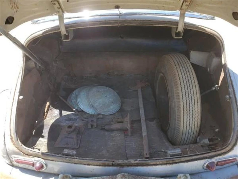 1946 Buick Super - Image 6 of 13