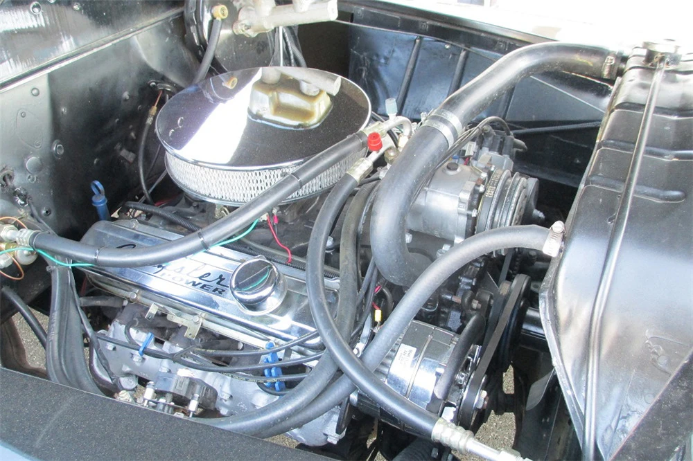 1946 Chrysler New Yorker - Image 3 of 6