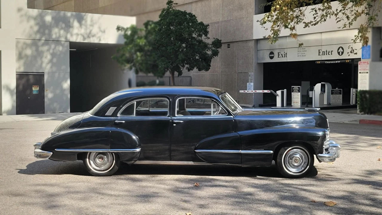1946 Cadillac Sixty Special - Image 17 of 31