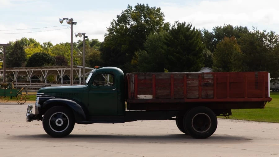 1946 Chevrolet AK Series - Image 2 of 12