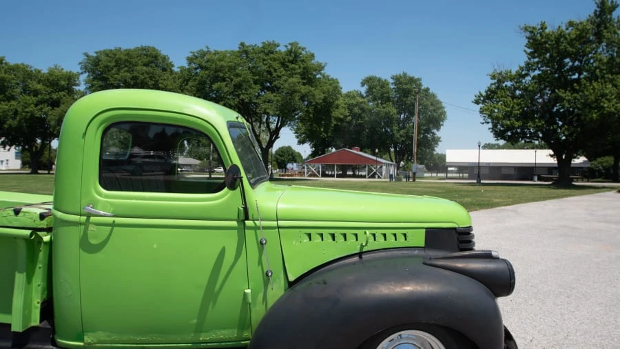 1946 Chevrolet Stylemaster & Fleetmaster & Fleetline - Image 3 of 15