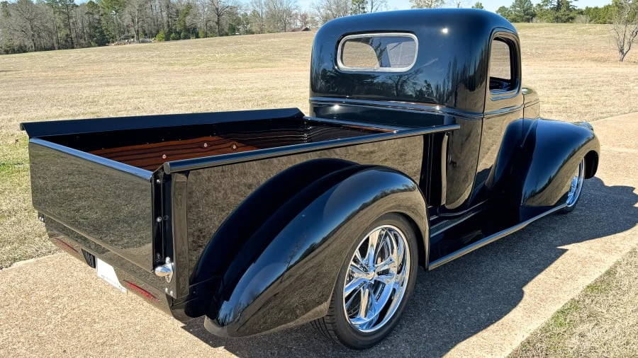 1946 Chevrolet Advance Design - Image 2 of 27