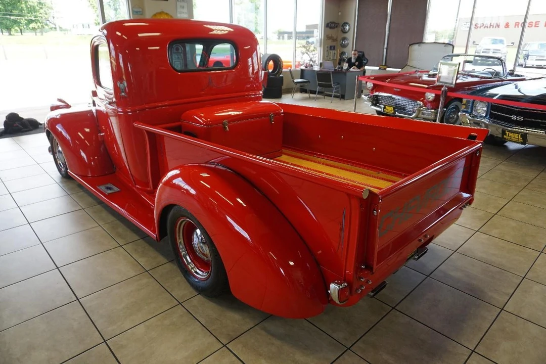 1946 Chevrolet Stylemaster & Fleetmaster & Fleetline - Image 4 of 31