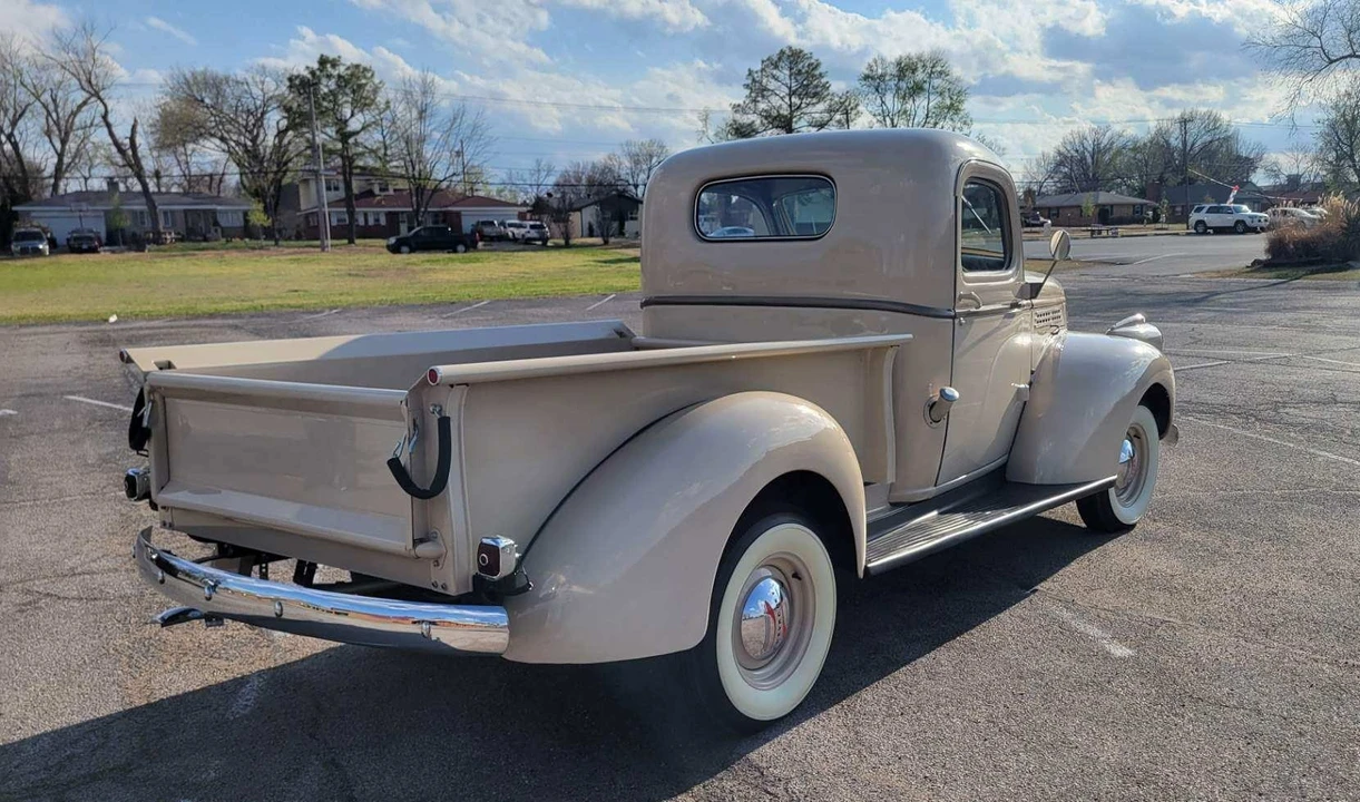 1946 Chevrolet AK Series - Image 5 of 31