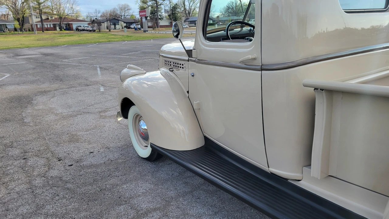 1946 Chevrolet AK Series - Image 9 of 31