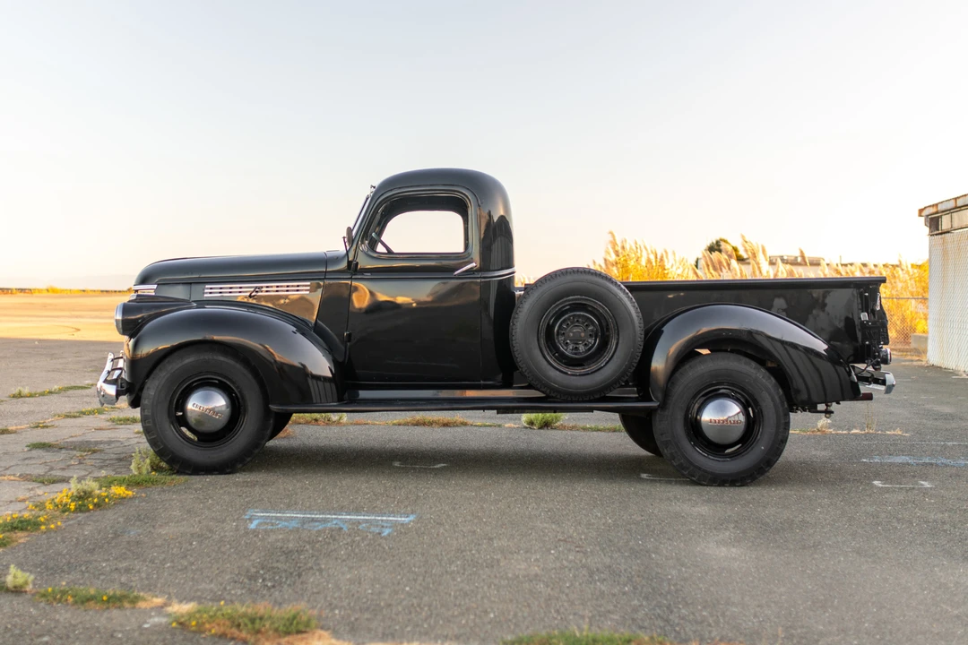 1946 Chevrolet AK Series - Image 3 of 31