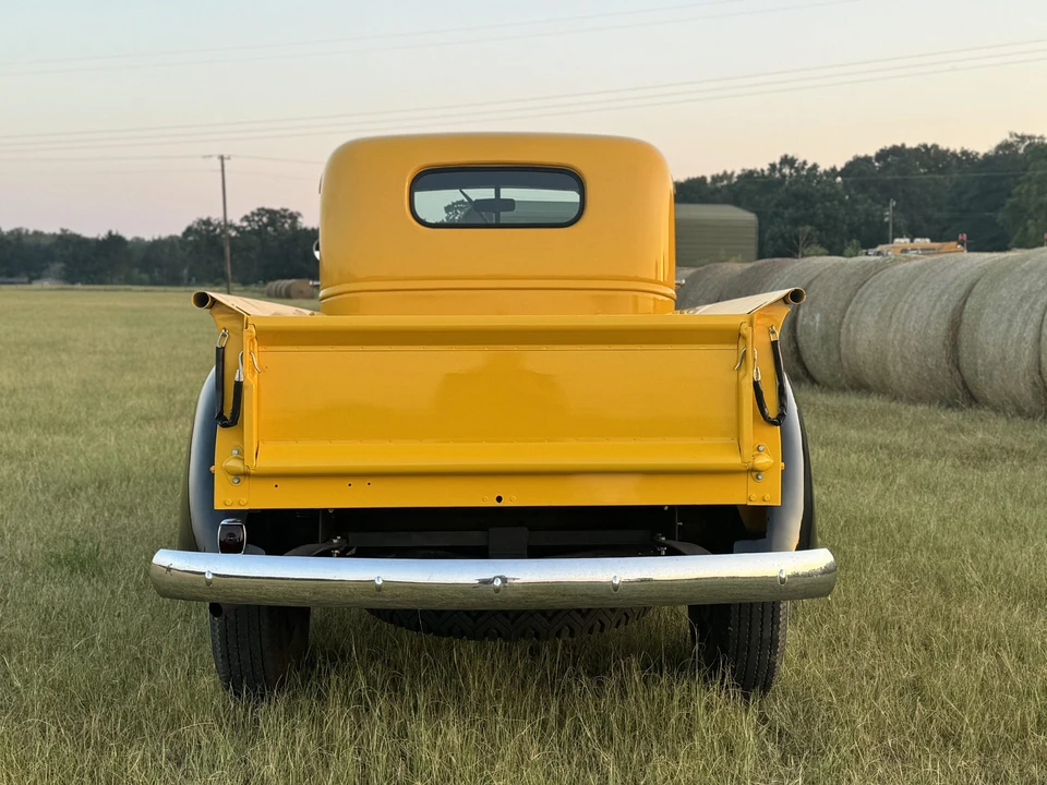 1946 Chevrolet AK Series - Image 10 of 31