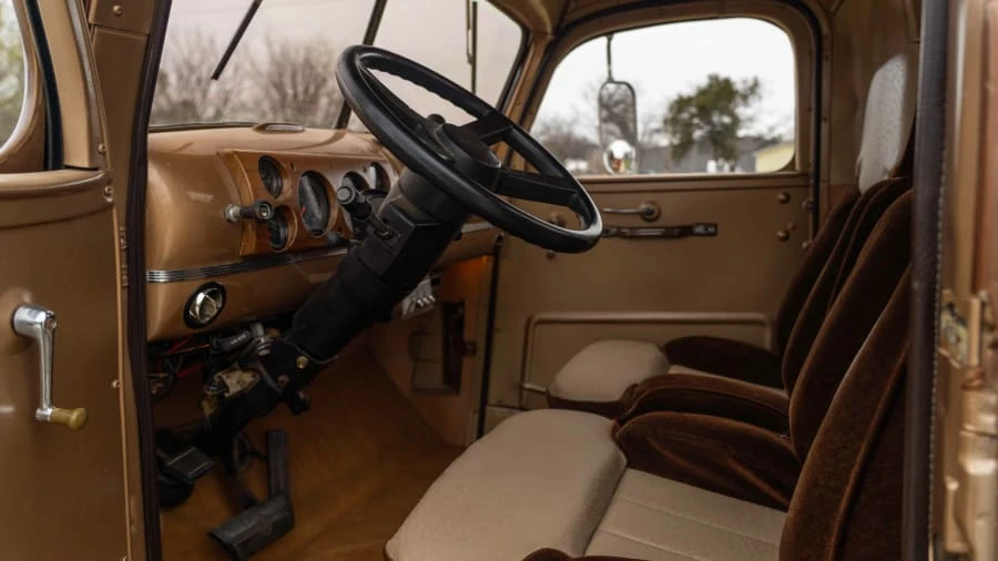 1946 Chevrolet AK Series - Image 4 of 15