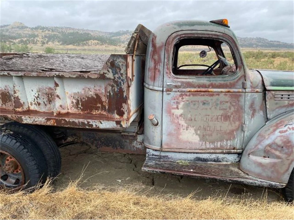 1946 Chevrolet Stylemaster & Fleetmaster & Fleetline - Image 11 of 13