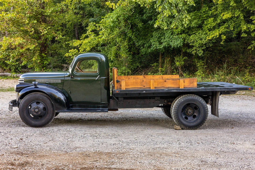 1946 Chevrolet AK Series - Image 2 of 31
