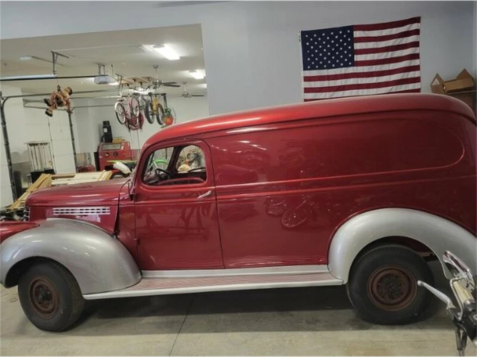 1946 Chevrolet Stylemaster & Fleetmaster & Fleetline - Image 2 of 7