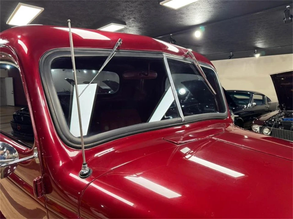 1946 Chevrolet Stylemaster & Fleetmaster & Fleetline - Image 27 of 31