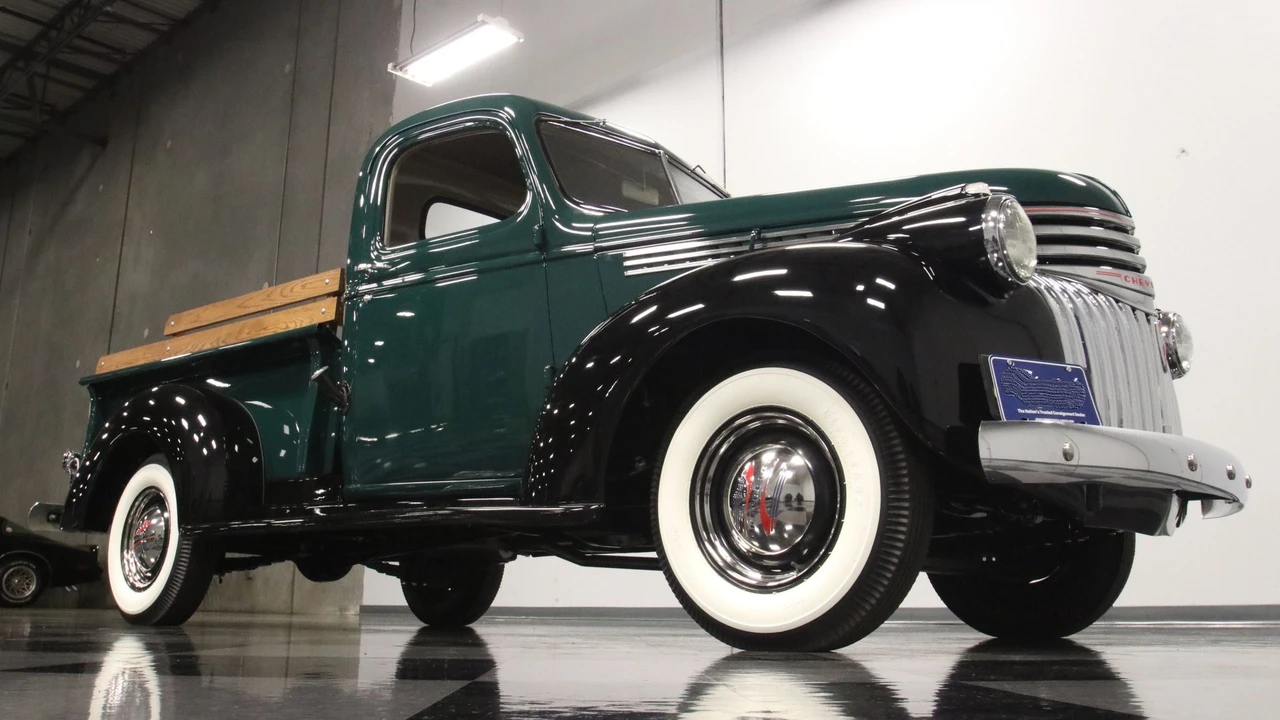 1946 Chevrolet AK Series - Image 2 of 31
