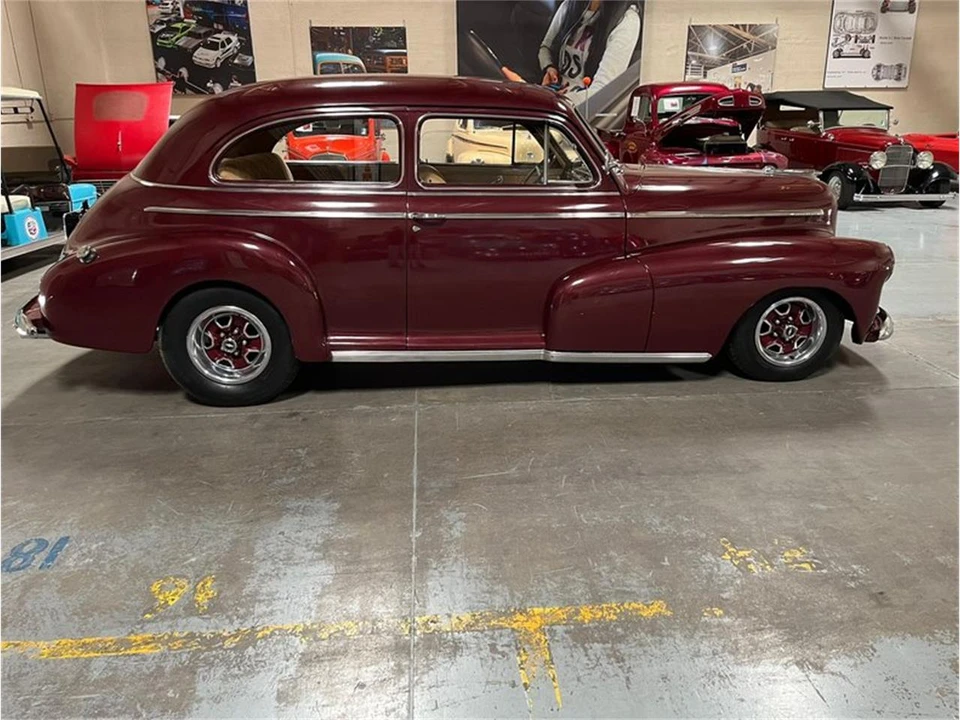 1946 Chevrolet Stylemaster & Fleetmaster & Fleetline - Image 5 of 31