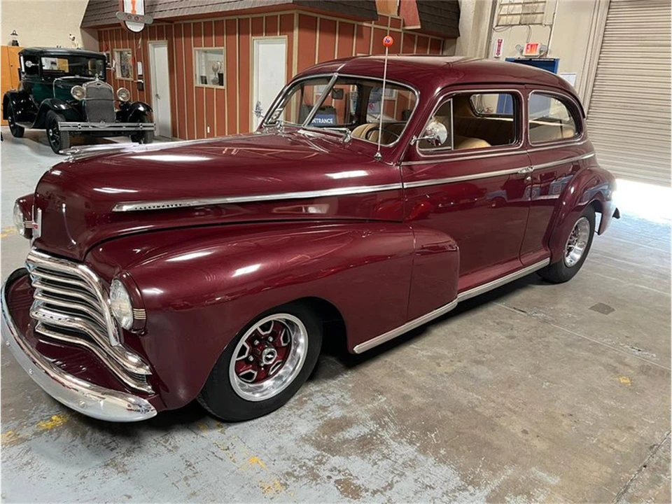 1946 Chevrolet Stylemaster & Fleetmaster & Fleetline - Image 2 of 31