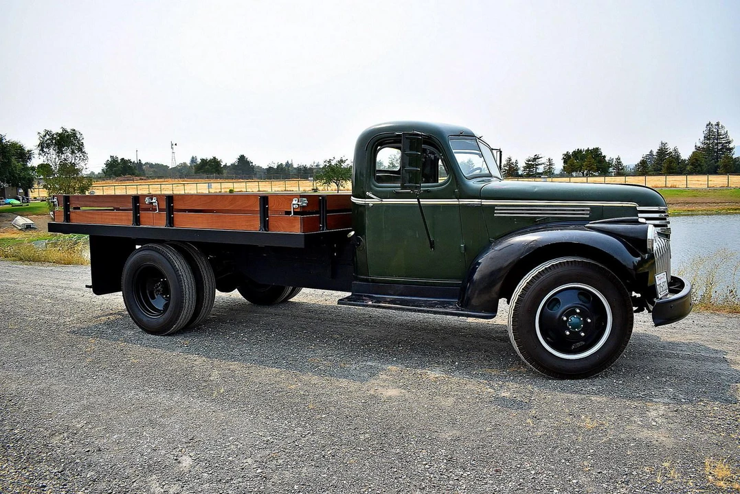 1946 Chevrolet AK Series - Image 2 of 31