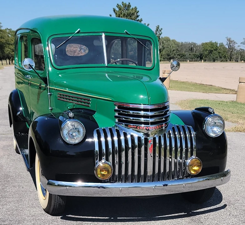 1946 Chevrolet Carryall Suburban 2nd Gen - Image 2 of 31