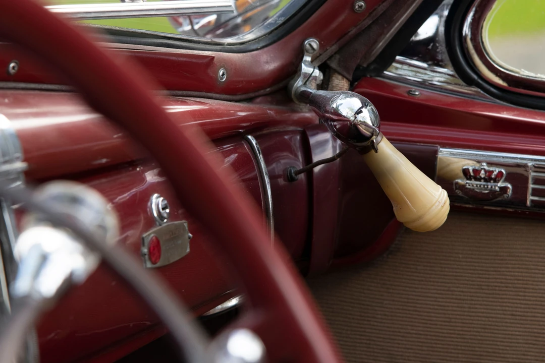 1946 Chrysler New Yorker - Image 15 of 31