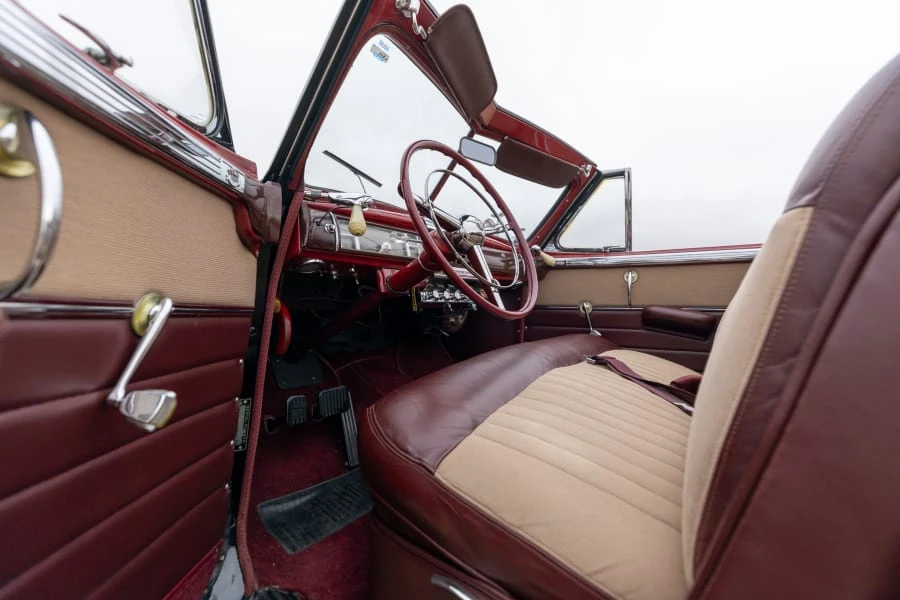 1946 Chrysler Town & Country - Image 12 of 15