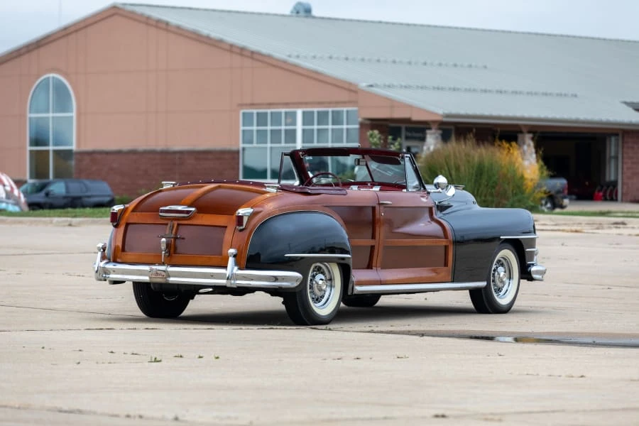 1946 Chrysler Town & Country - Image 3 of 15