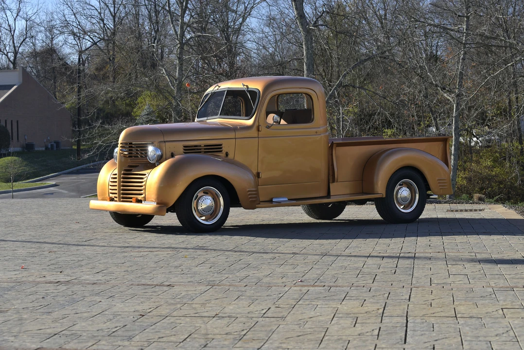 1946 Dodge T/V/W Series - Image 4 of 31