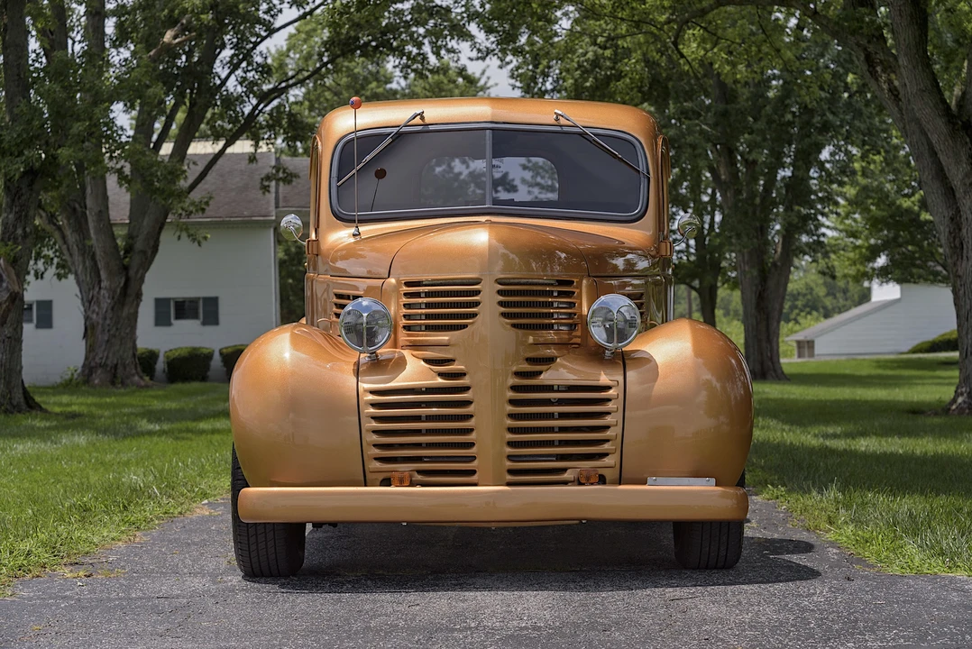 1946 Dodge T/V/W Series - Image 4 of 31