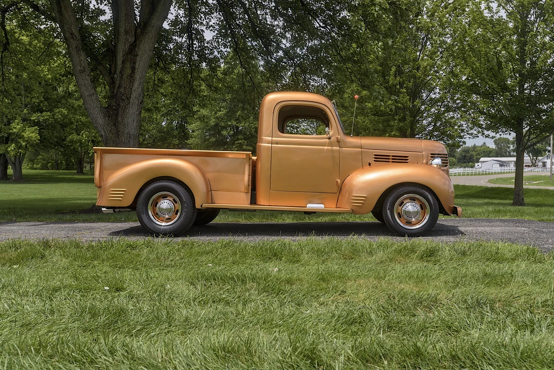 1946 Dodge T/V/W Series - Image 7 of 31
