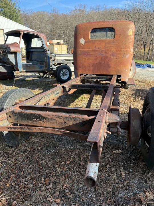 1946 Dodge T/V/W Series - Image 4 of 17