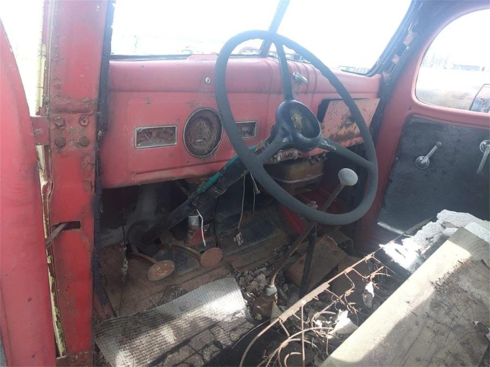 1946 Dodge T/V/W Series - Image 12 of 17