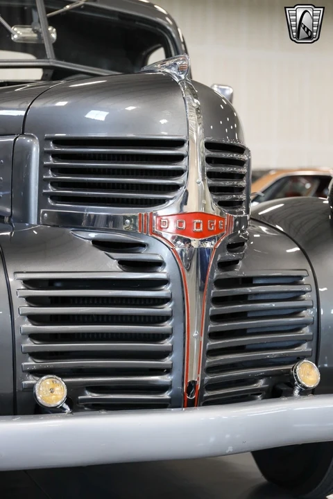 1946 Dodge T/V/W Series - Image 11 of 12