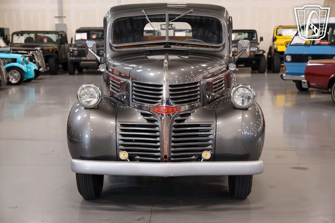 1946 Dodge T/V/W Series - Image 5 of 21