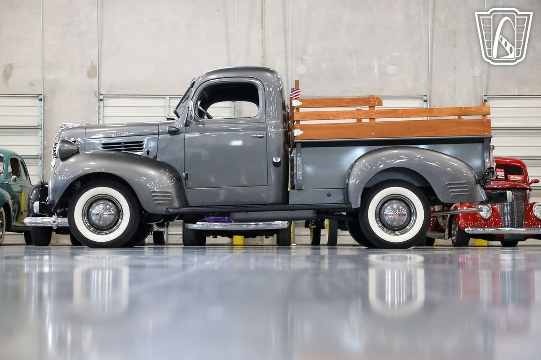 1946 Dodge T/V/W Series - Image 14 of 21