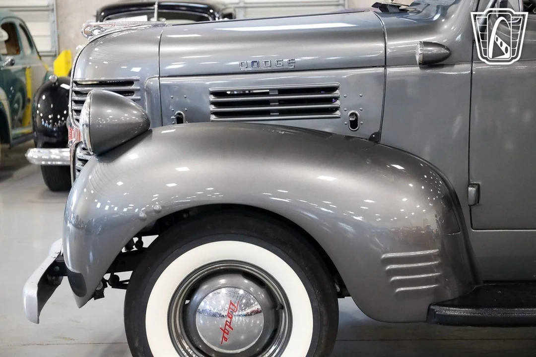 1946 Dodge T/V/W Series - Image 16 of 21