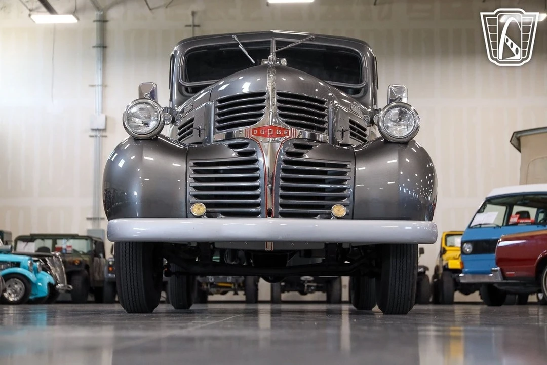 1946 Dodge T/V/W Series - Image 7 of 21