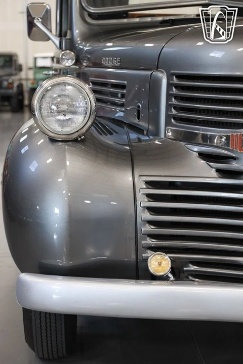 1946 Dodge T/V/W Series - Image 10 of 21