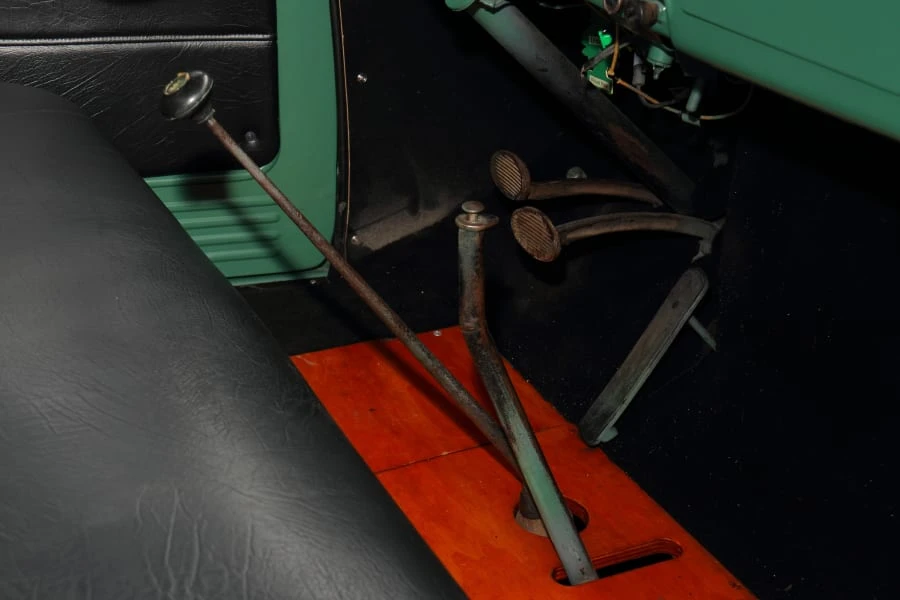 1946 Dodge T/V/W Series - Image 21 of 22