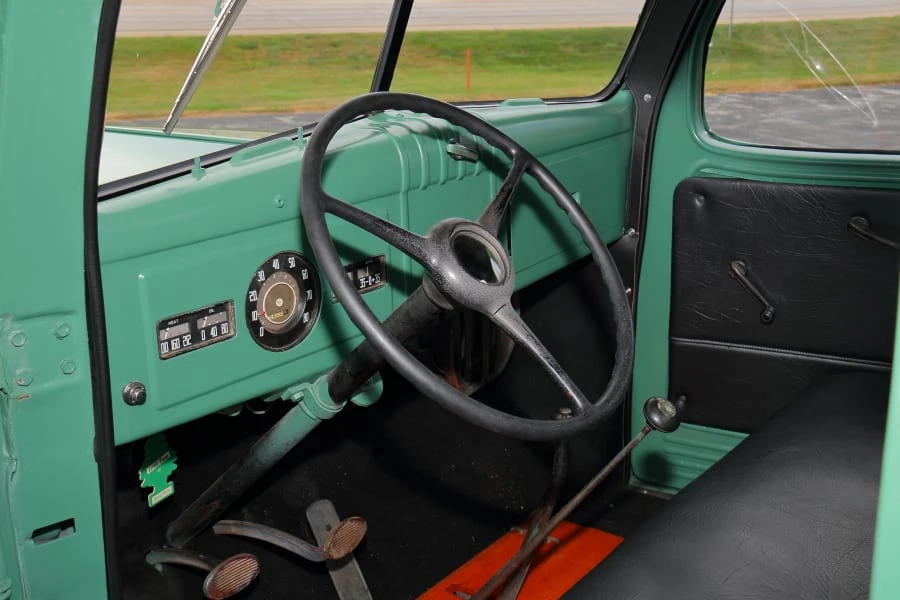1946 Dodge T/V/W Series - Image 17 of 22