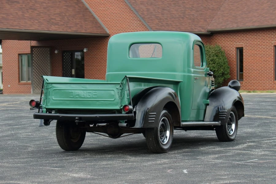 1946 Dodge T/V/W Series - Image 3 of 22