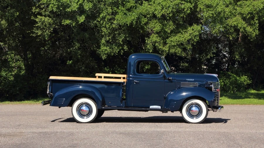 1946 Dodge T/V/W Series - Image 2 of 12