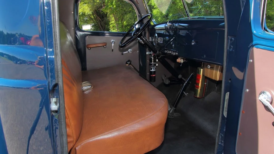 1946 Dodge T/V/W Series - Image 5 of 12